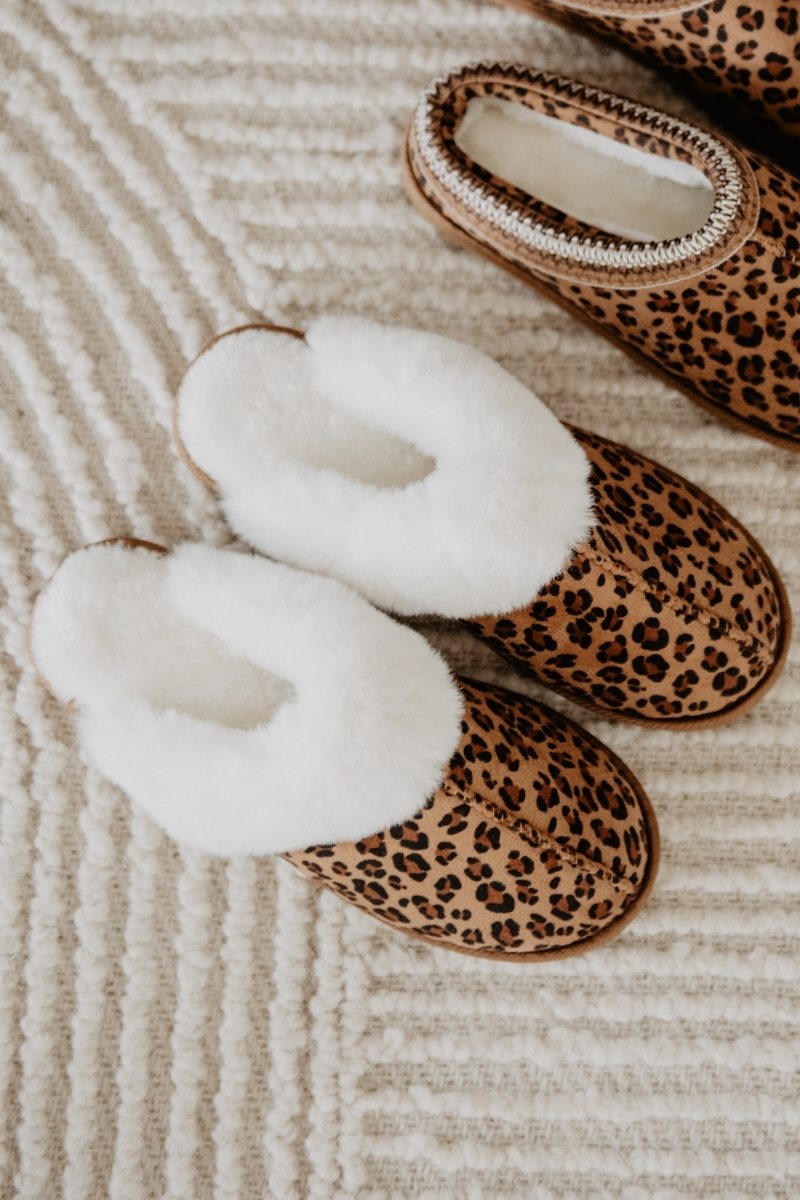 Leopard Print Faux Fur Comfy Slippers